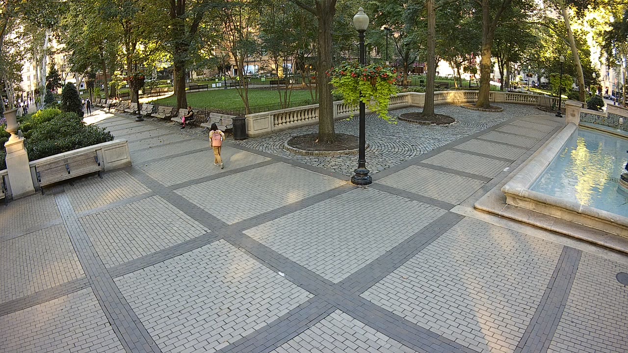 Rittenhouse Square Northeast View — Philadelphia, PA live camera thumbnail