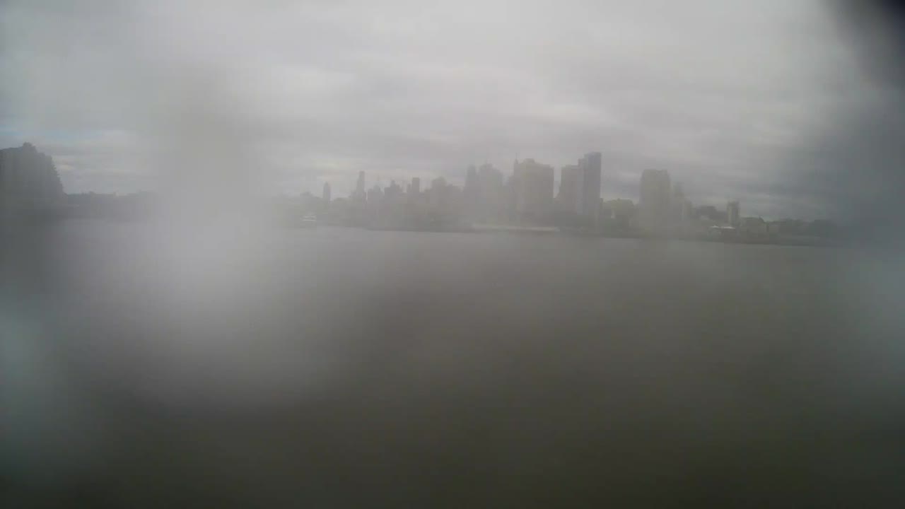 Battleship New Jersey – Philadelphia Skyline View — Camden, NJ live camera thumbnail