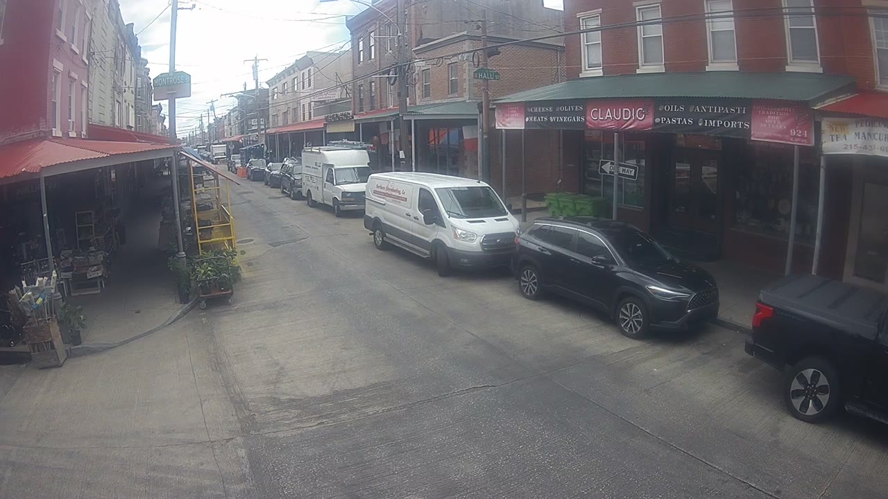 Italian Market 9th & Carpenter, Philadelphia — Philadelphia, PA live camera thumbnail
