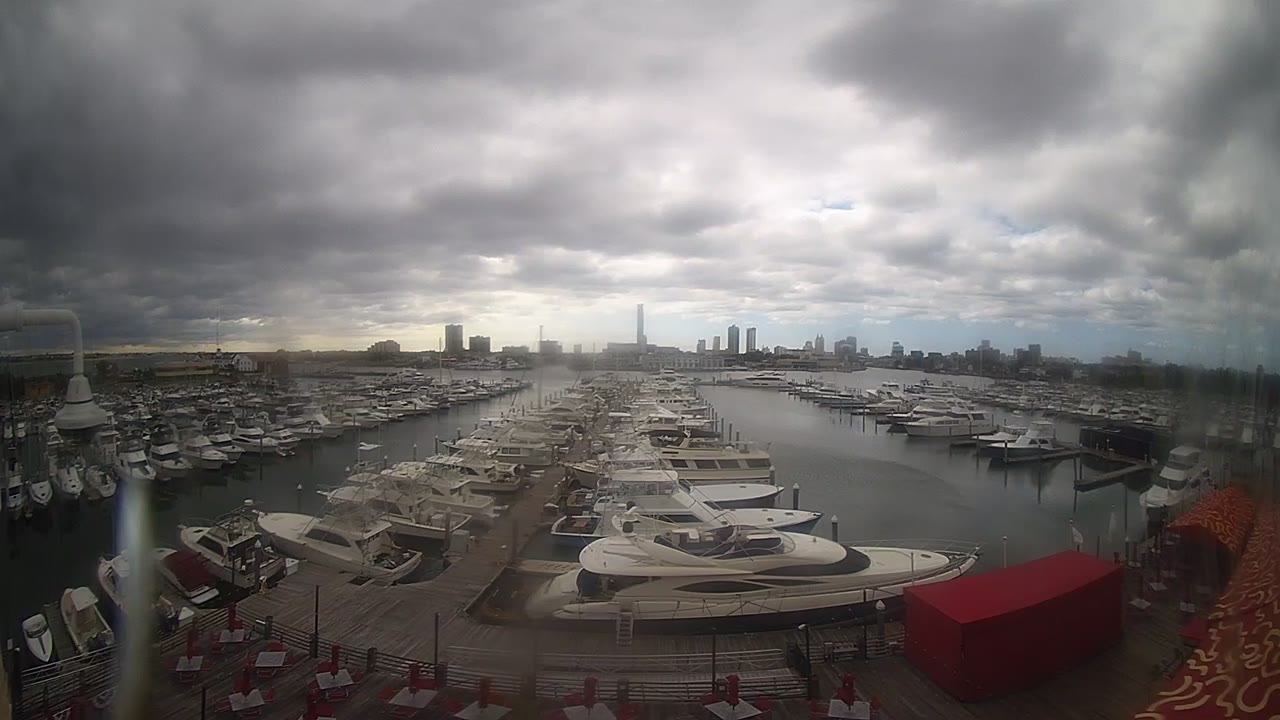 Golden Nugget Wide Panoramic View Southeast – Atlantic City — Atlantic City, NJ live camera thumbnail