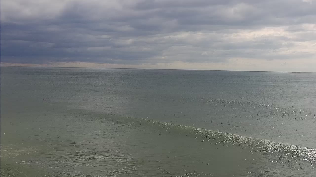 Margate Fishing Pier Auto Pan Cam — Margate, NJ live camera thumbnail