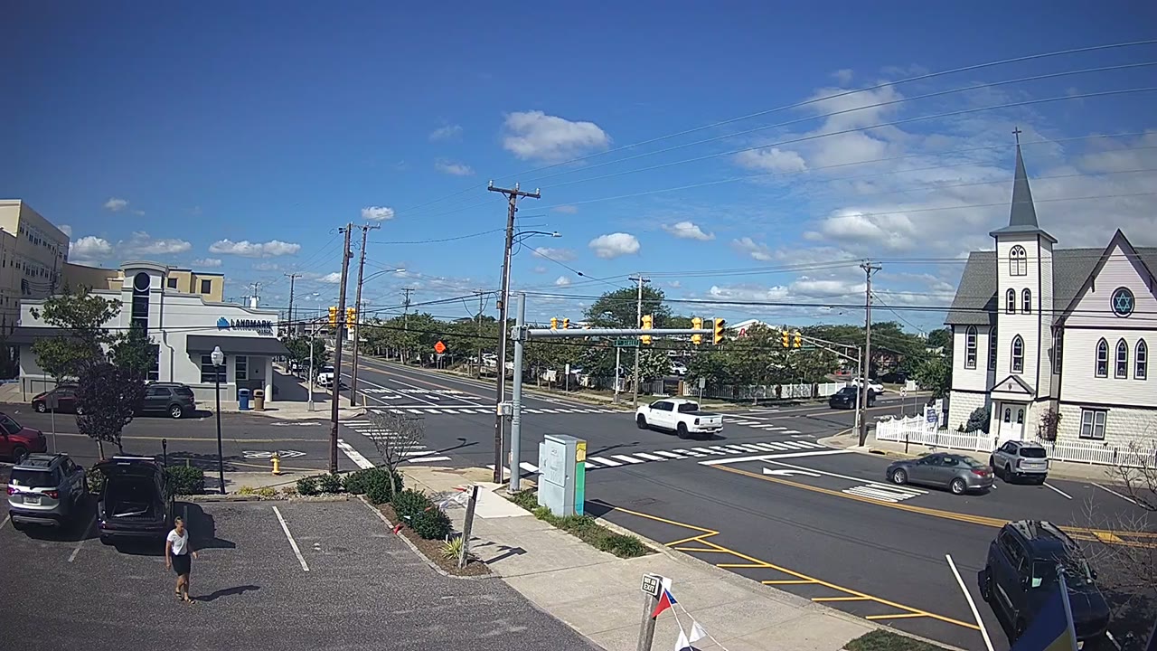 Wallace Hardware – Ocean City — Ocean City, NJ live camera thumbnail
