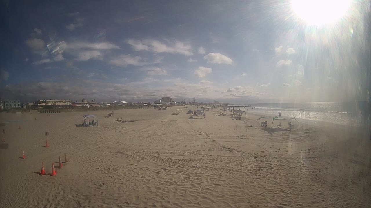 14th Street Beach Looking North Pano — Ocean City, NJ live camera thumbnail