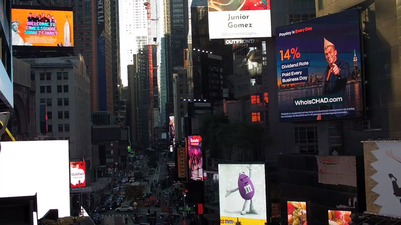 Broadway Billboards - Times Square, New York City — New York, NY live camera thumbnail