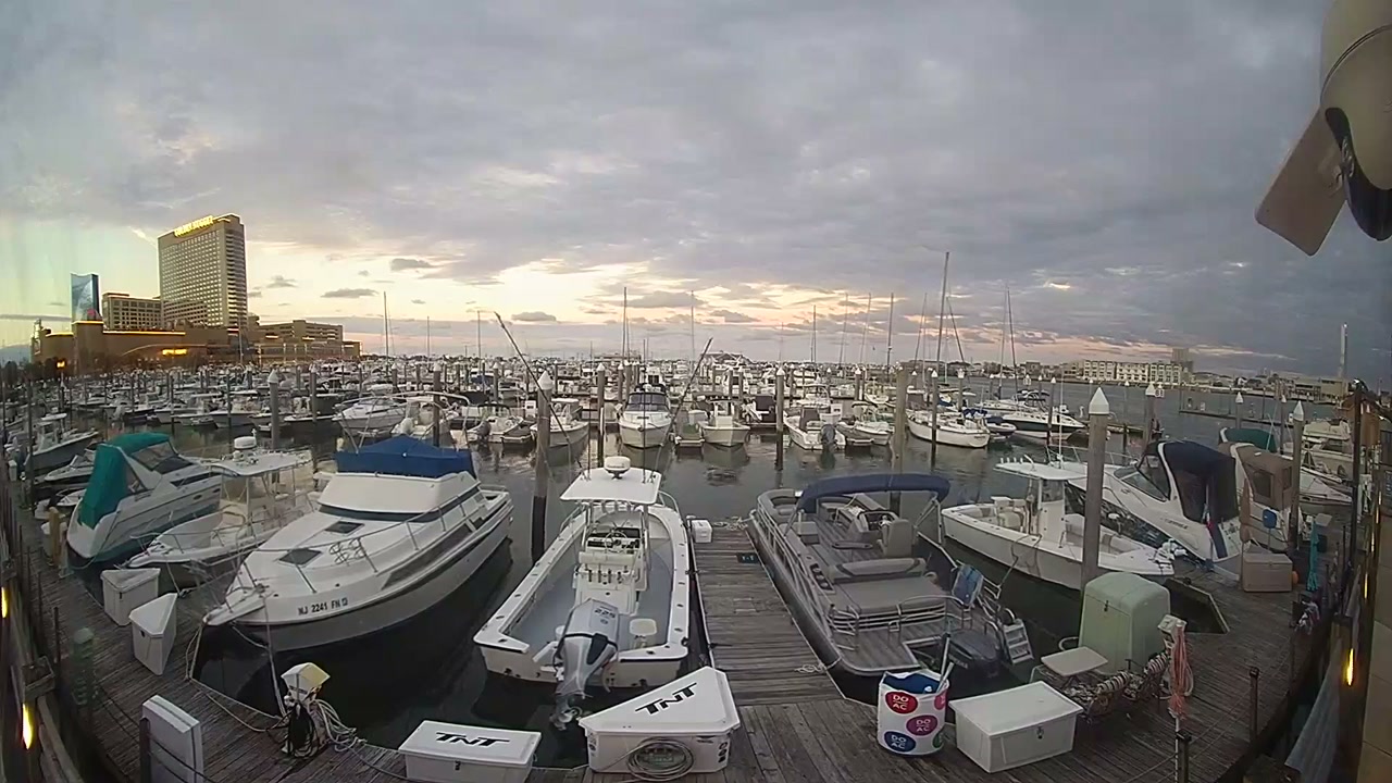 Sunset · Thu, Oct 15 · 18:20