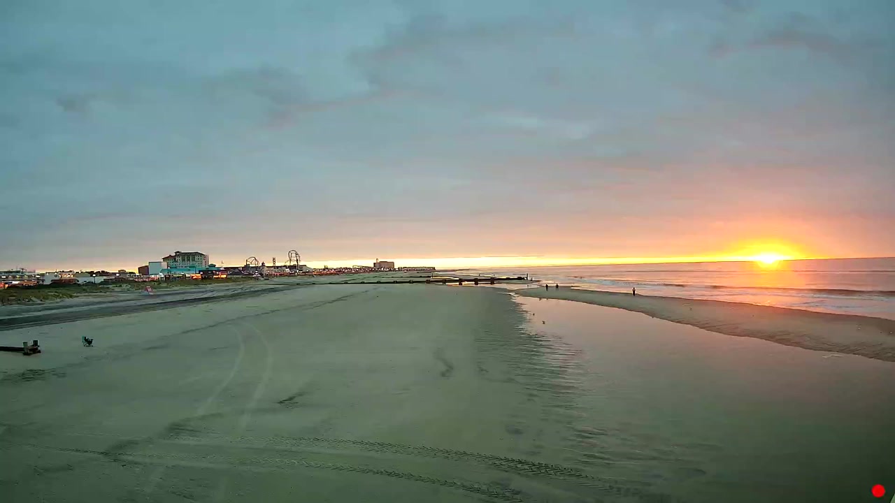 Sunrise · Wed, Sep 30 · 06:54