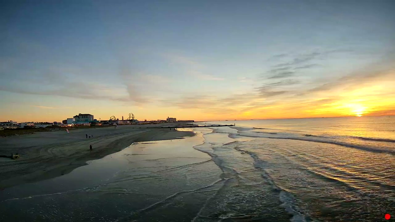 Sunrise · Fri, Oct 9 · 07:02