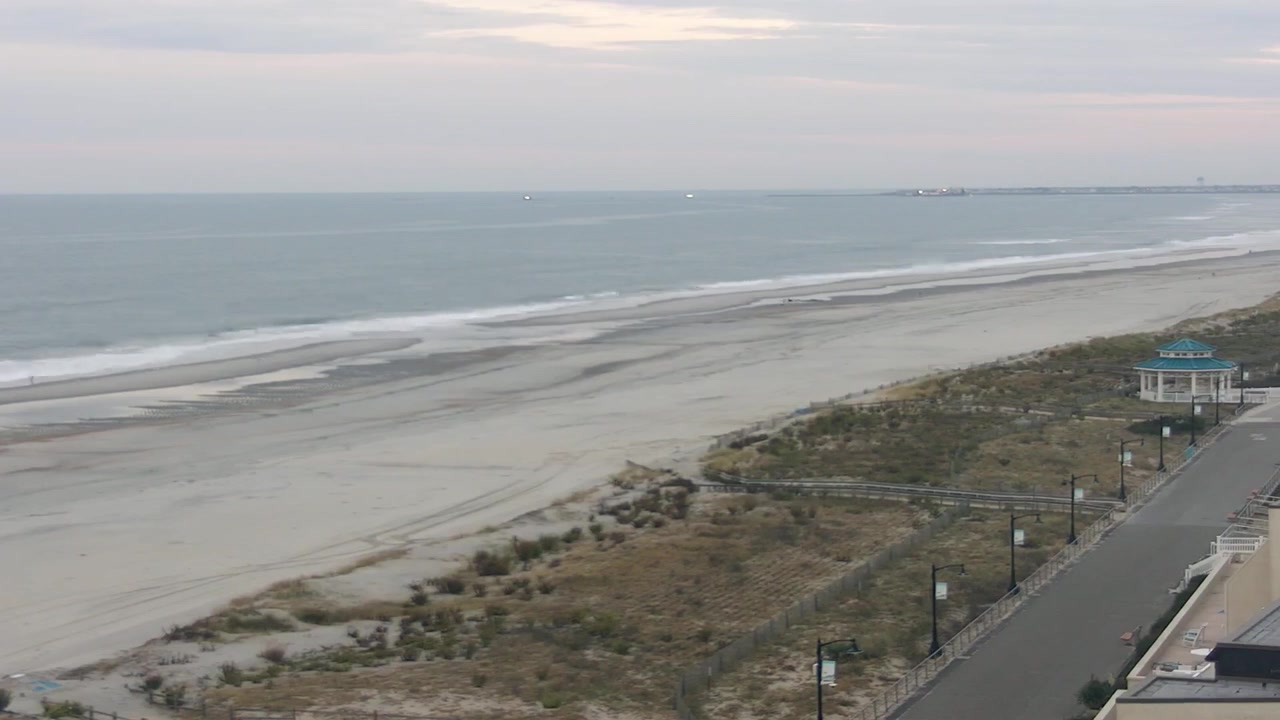 Sunrise · Thu, Oct 1 · 06:55