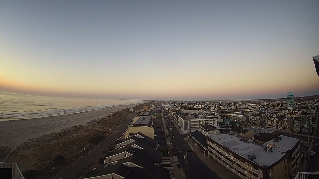 Sunrise · Tue, Oct 13 · 07:06