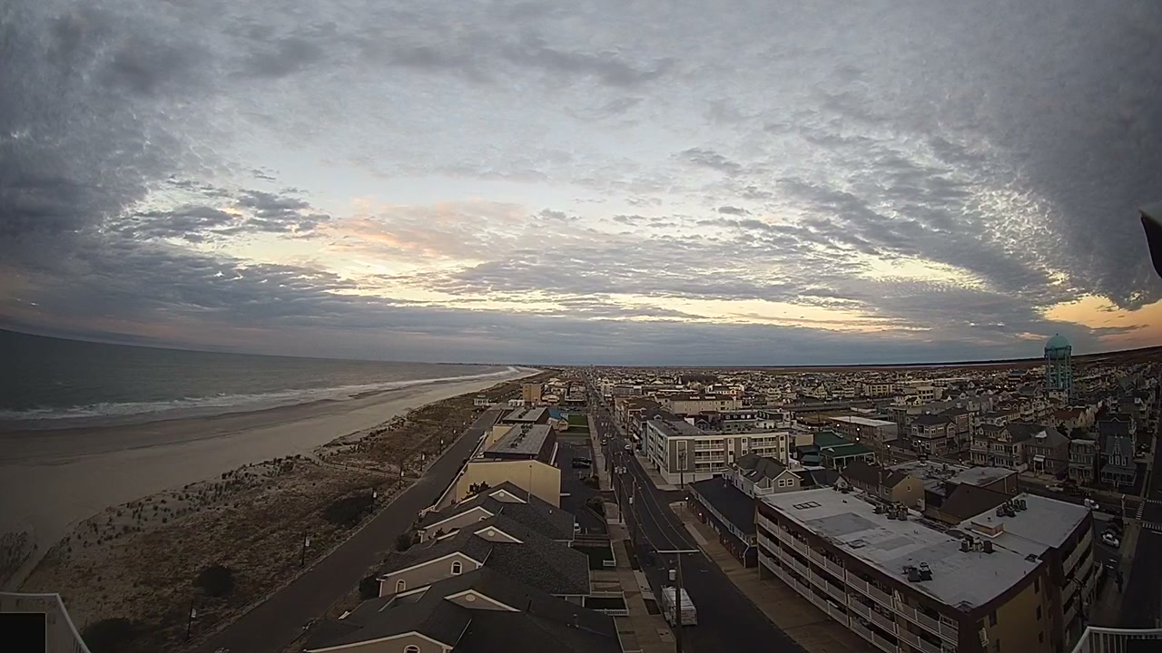 Sunrise · Thu, Oct 15 · 07:08