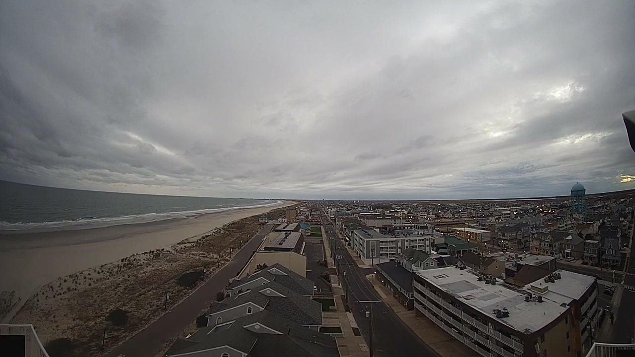 Sunset · Thu, Oct 15 · 18:21