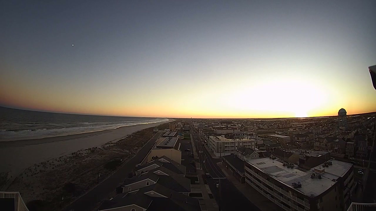 Sunset · Sun, Oct 18 · 18:16