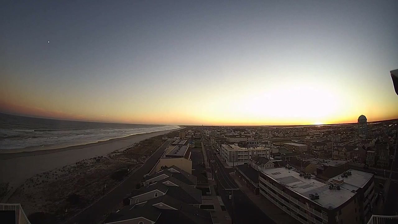 Sunset · Mon, Oct 19 · 18:15